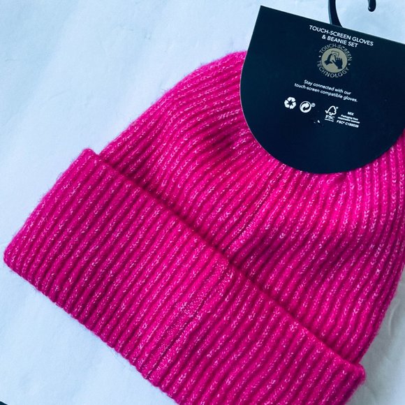 NICOLE MILLER Women's Touch-Screen Gloves & Beanie Set NWT - Picture 2 of 6